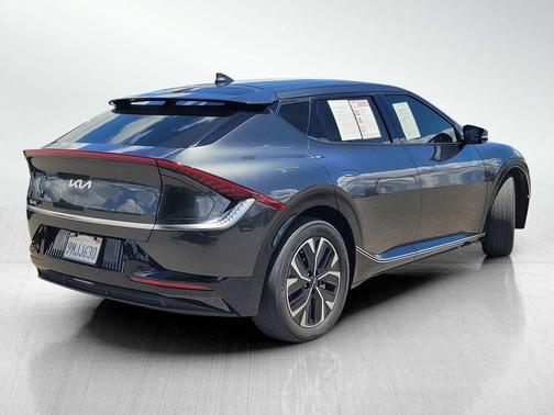 Gray 2023 Kia EV6 Wind