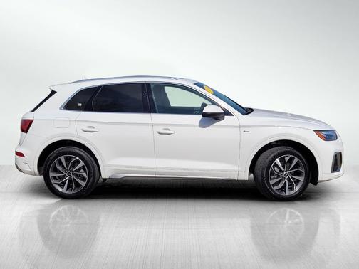2024 Audi Q5 45 S line quattro Premium