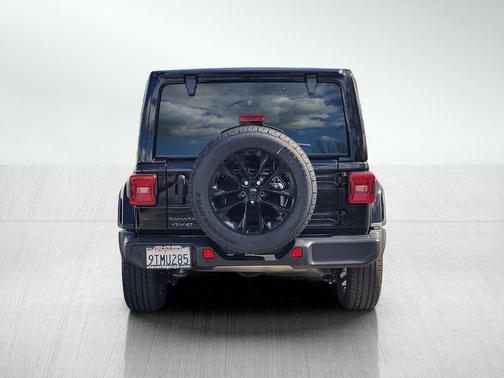 2025 Jeep Wrangler 4xe Sahara