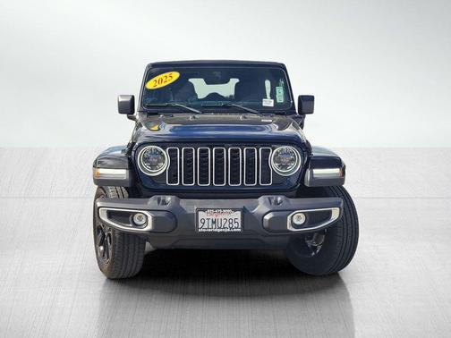 2025 Jeep Wrangler 4xe Sahara