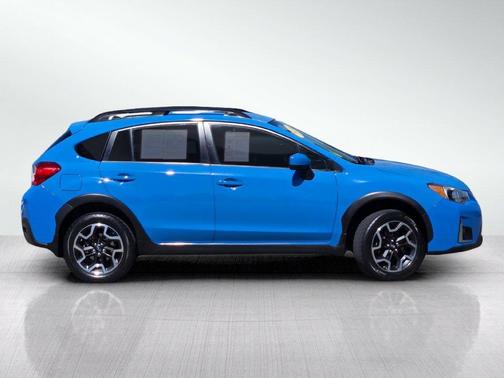 Hyper Blue 2016 Subaru Crosstrek 2.0i Premium