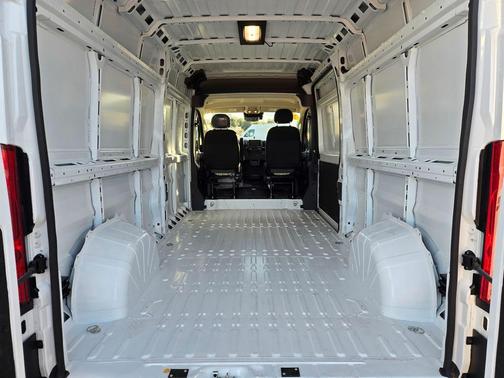 2026 RAM ProMaster 2500 High Roof