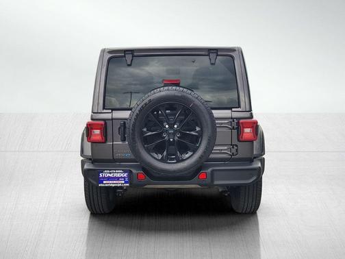 Granite Crystal Clearcoat Metallic 2025 Jeep Wrangler 4xe Sahara