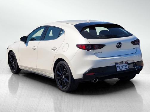 Snowflake White Pearl 2021 Mazda Mazda3 FWD w/Premium Package