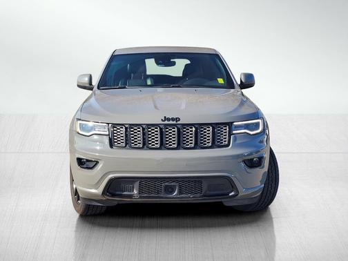 2022 Jeep Grand Cherokee WK Laredo