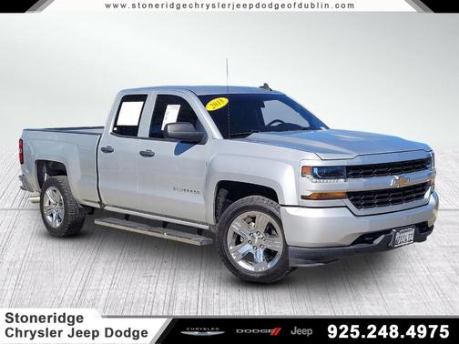 Silver Ice Metallic 2018 Chevrolet Silverado 1500 Custom