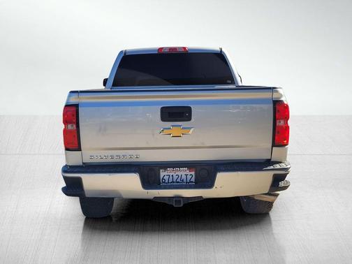 Silver Ice Metallic 2018 Chevrolet Silverado 1500 Custom