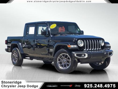 2023 Jeep Gladiator Overland
