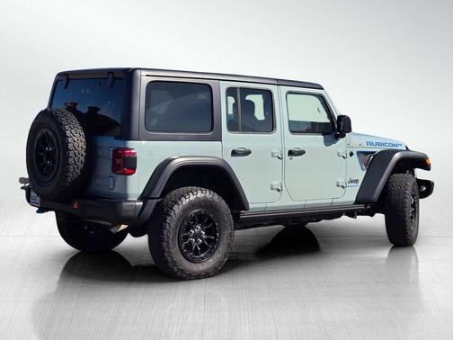 Earl Clearcoat 2023 Jeep Wrangler 4xe Rubicon