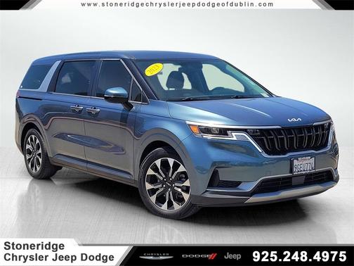 2023 Kia Carnival EX
