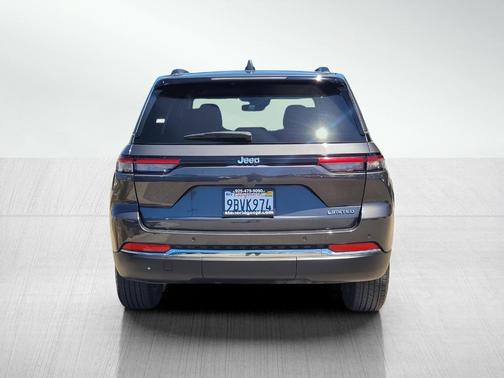 2022 Jeep Grand Cherokee Limited