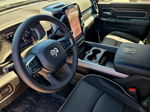 Ceramic Gray Clearcoat 2026 RAM 2500 Laramie
