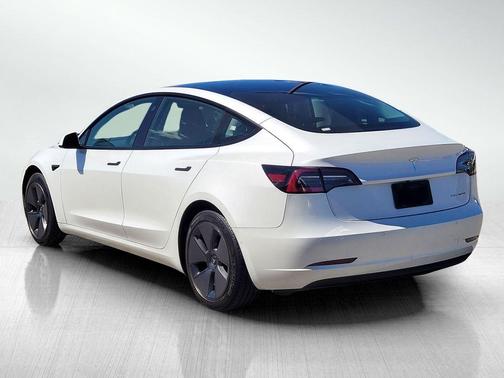 White 2022 Tesla Model 3 Long Range