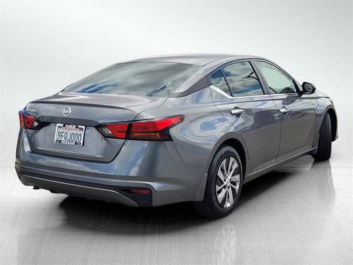 2022 Nissan Altima 2.5 S