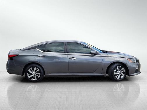 2022 Nissan Altima 2.5 S