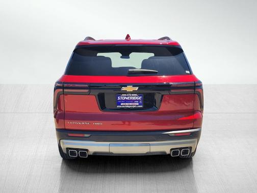 Radiant Red 2025 Chevrolet Traverse LT