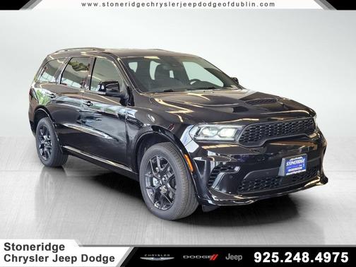 DB Black Crystal Clearcoat 2026 Dodge Durango GT Plus HEMI V8