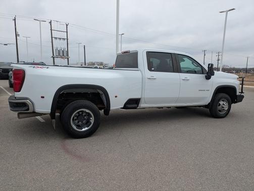 2024 Chevrolet Silverado 3500 LT