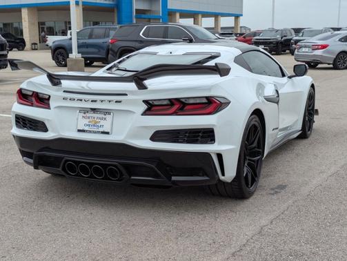 2025 Chevrolet Corvette 1LZ
