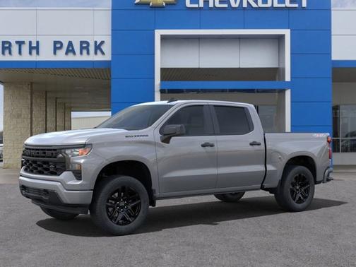 2025 Chevrolet Silverado 1500 Custom
