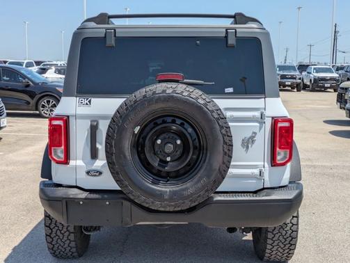 2023 Ford Bronco Black Diamond