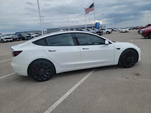 2023 Tesla Model 3 Performance