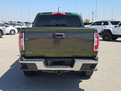 2017 GMC Canyon Base