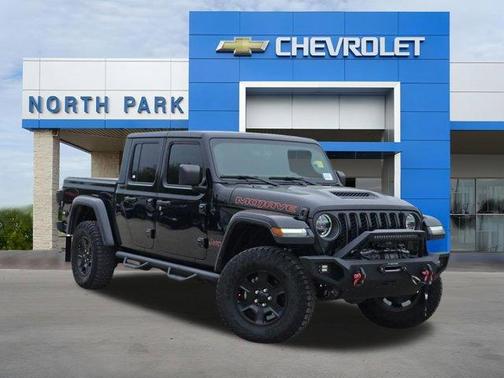 Black Clearcoat 2020 Jeep Gladiator Mojave