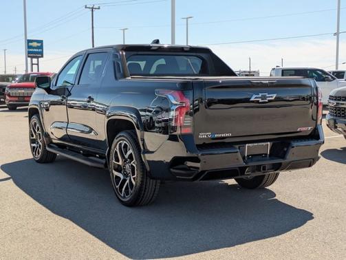 2024 Chevrolet Silverado EV RST