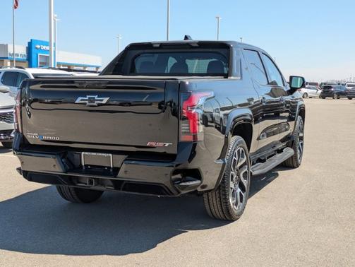 2024 Chevrolet Silverado EV RST
