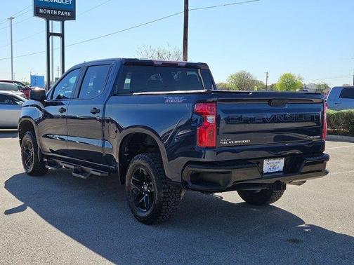 2023 Chevrolet Silverado 1500 Custom Trail Boss