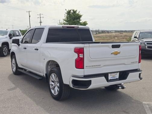 Summit White 2022 Chevrolet Silverado 1500 Limited Custom