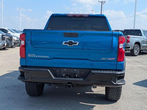 2023 Chevrolet Silverado 1500 ZR2