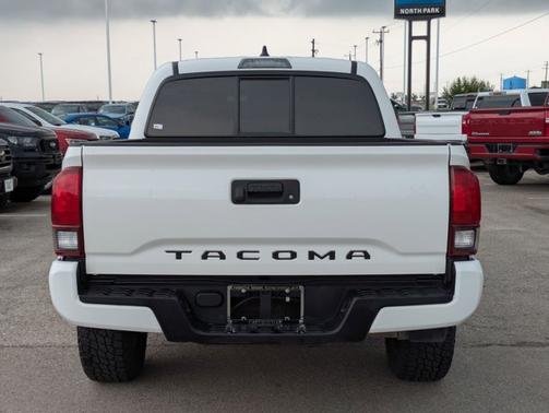 2021 Toyota Tacoma SR