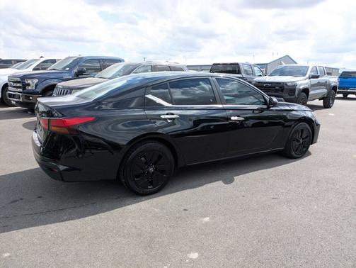 2023 Nissan Altima 2.5 S