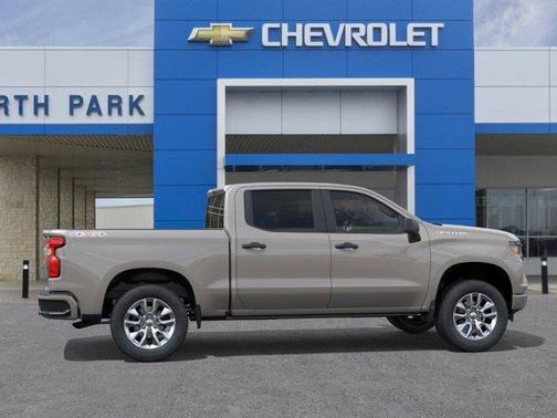 White Sand 2026 Chevrolet Silverado 1500 Custom