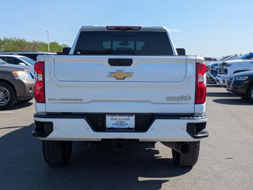 2022 Chevrolet Silverado 2500 High Country