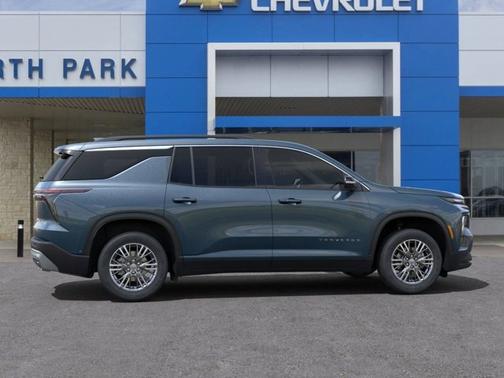 2025 Chevrolet Traverse FWD LT