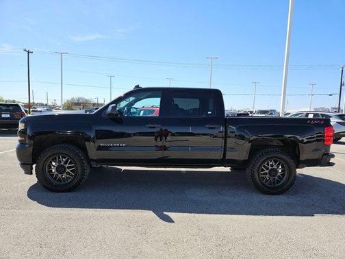 2018 Chevrolet Silverado 1500 Custom