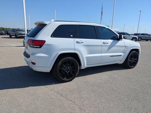 2019 Jeep Grand Cherokee Altitude