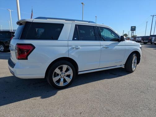 2022 Ford Expedition Platinum