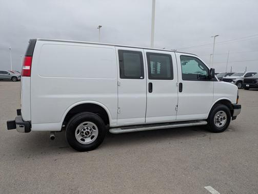 2024 GMC Savana 2500 Work Van
