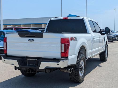2021 Ford F-250 LARIAT