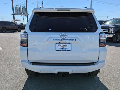 2023 Toyota 4Runner SR5