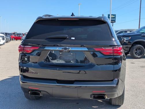 2022 Chevrolet Traverse Premier