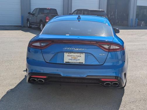 2020 Kia Stinger GT2