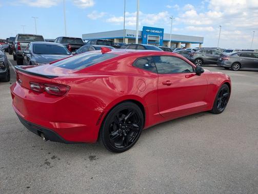 2022 Chevrolet Camaro LT1