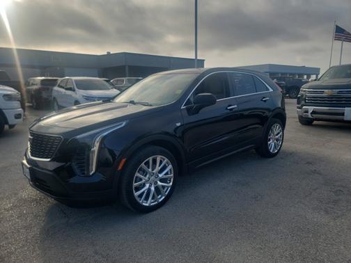 2023 Cadillac XT4 Luxury