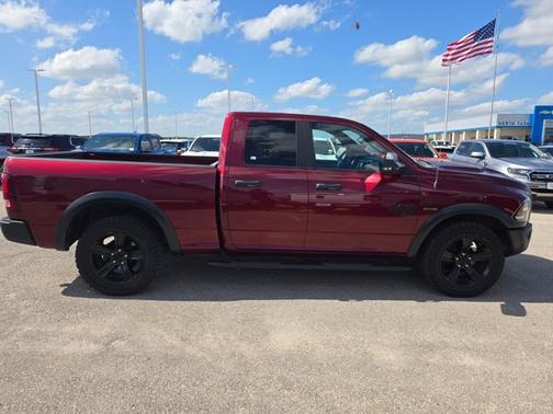 Delmonico Red Pearlcoat 2022 RAM 1500 Classic SLT