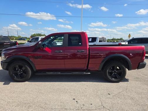 Delmonico Red Pearlcoat 2022 RAM 1500 Classic SLT